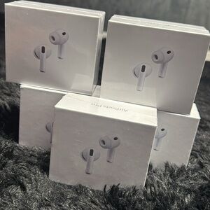 Wireless Earbuds with Charging Case - White